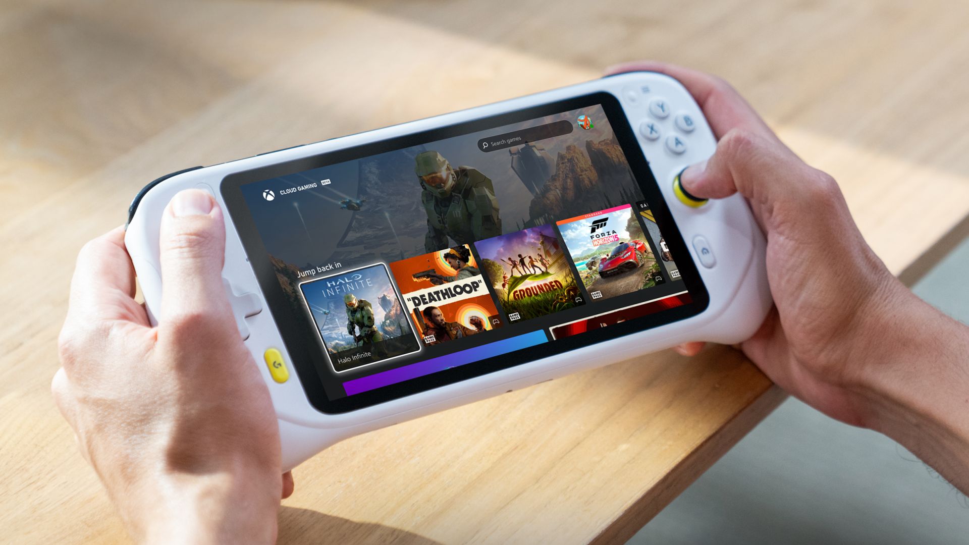 羅技G雲遊戲掌機公佈 預裝Xbox雲遊戲、10月發售