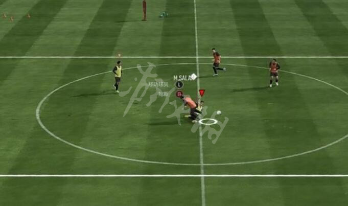 《FIFA 23》怎麼搶斷？滑鏟與搶斷技巧
