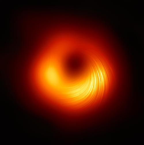 《星際穿越電影背後的科學原理》如果你墜入黑洞，會發生什麼？