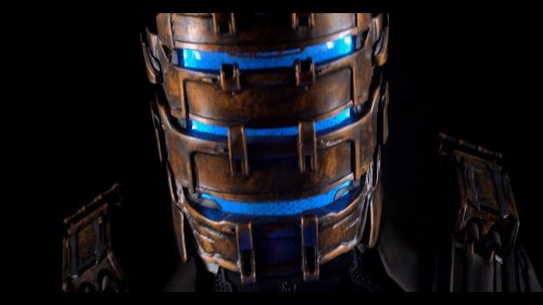 網友自製《絕命異次元重製版》盔甲 還原度高、細節出眾