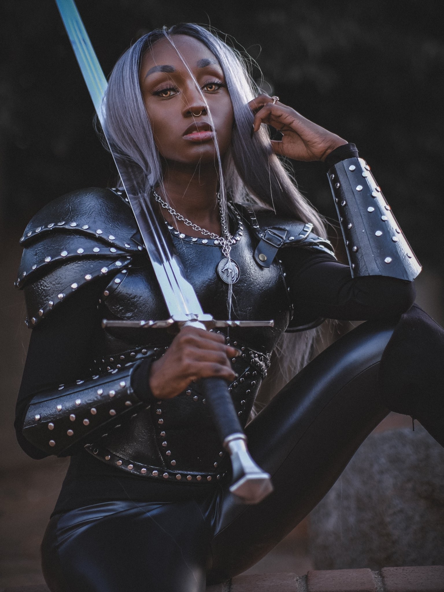 性轉COS《巫師3》傑洛特：黑人小姐姐化身狂野女戰士