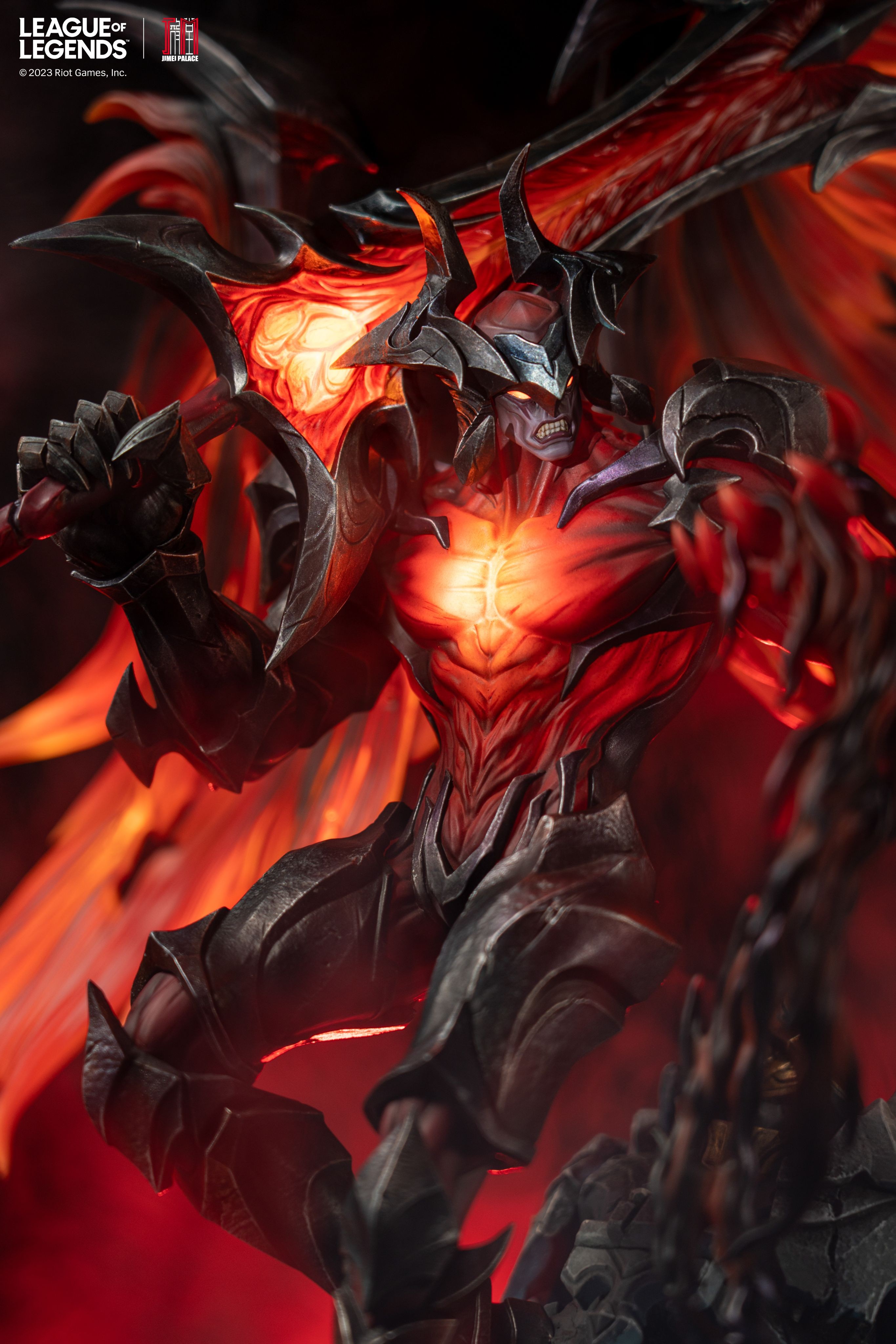 《英雄聯盟》劍魔雕塑公布 燃燒的地獄惡火有點帥